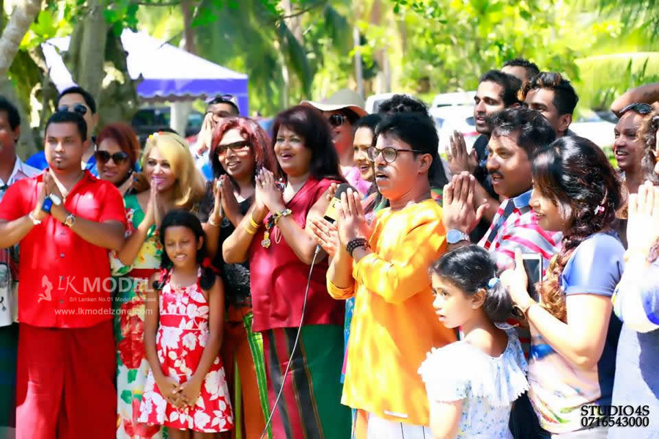 Rupalawannaya shilpinge ekamuthu saviya aurudu uthsawaya 2016